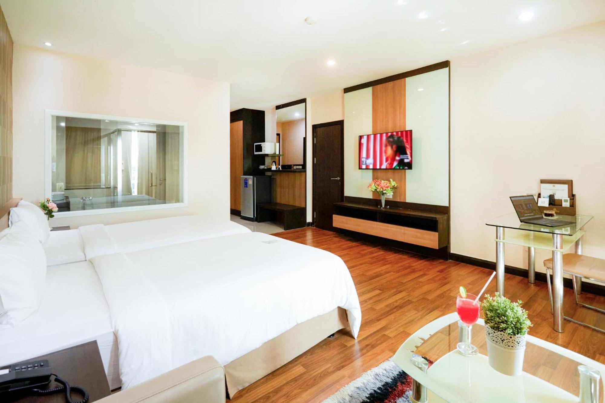 Golden City Rayong Hotel Exteriér fotografie
