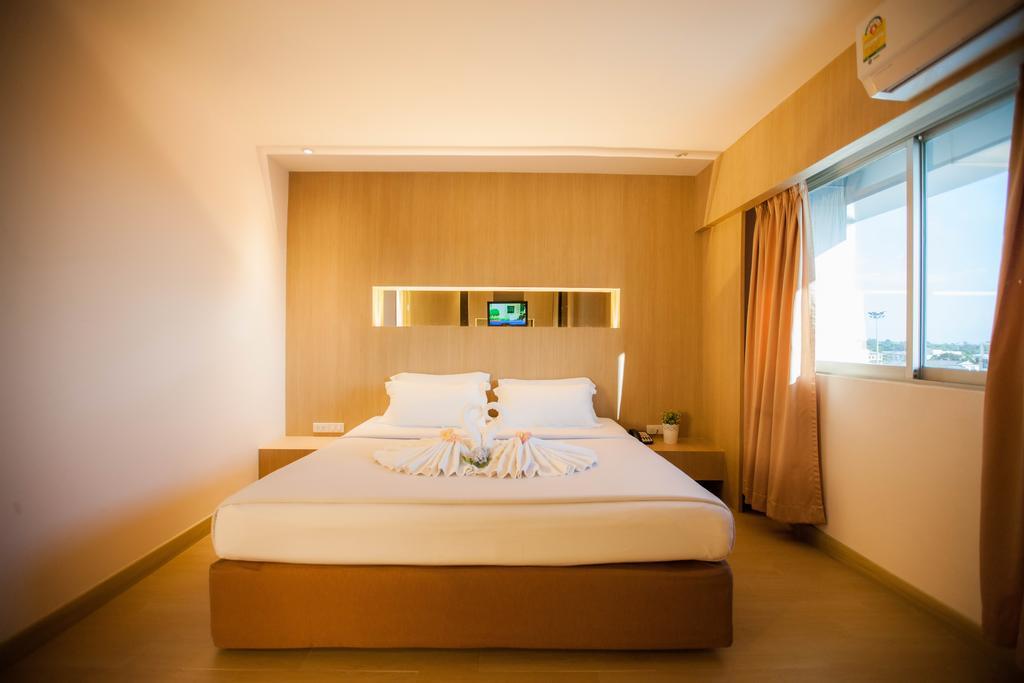 Golden City Rayong Hotel Exteriér fotografie