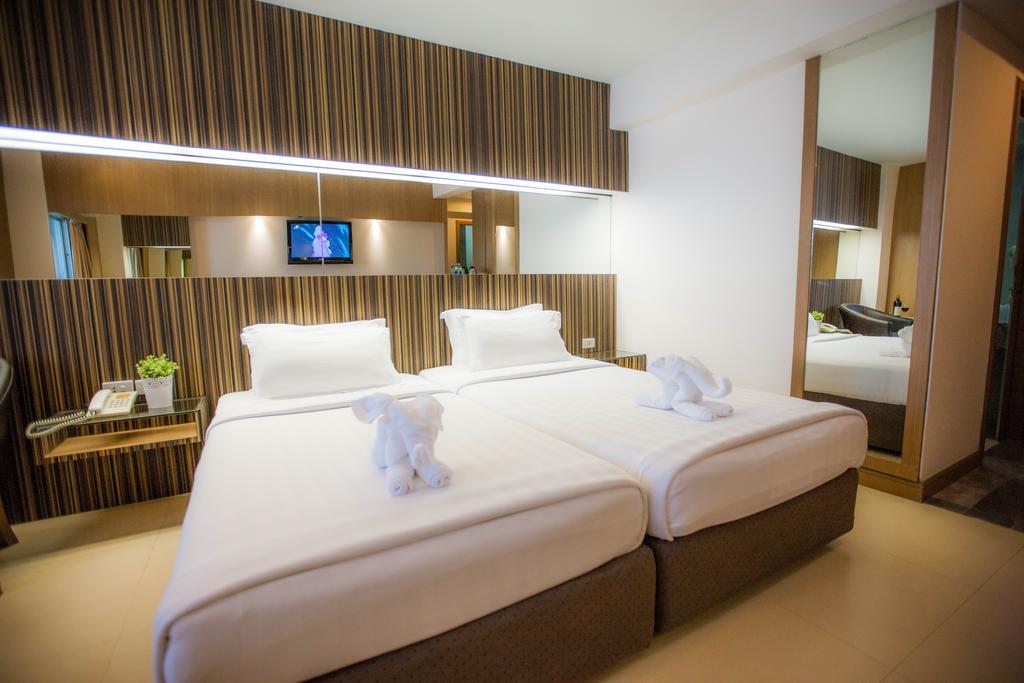 Golden City Rayong Hotel Exteriér fotografie